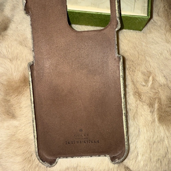 Gucci Ophidia Case iPhone 15 pro max - Picture 4 of 9